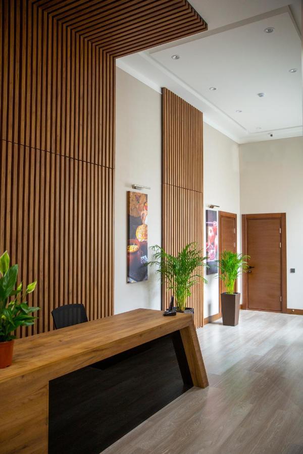 Prime Suites Bulvar Bakoe Buitenkant foto